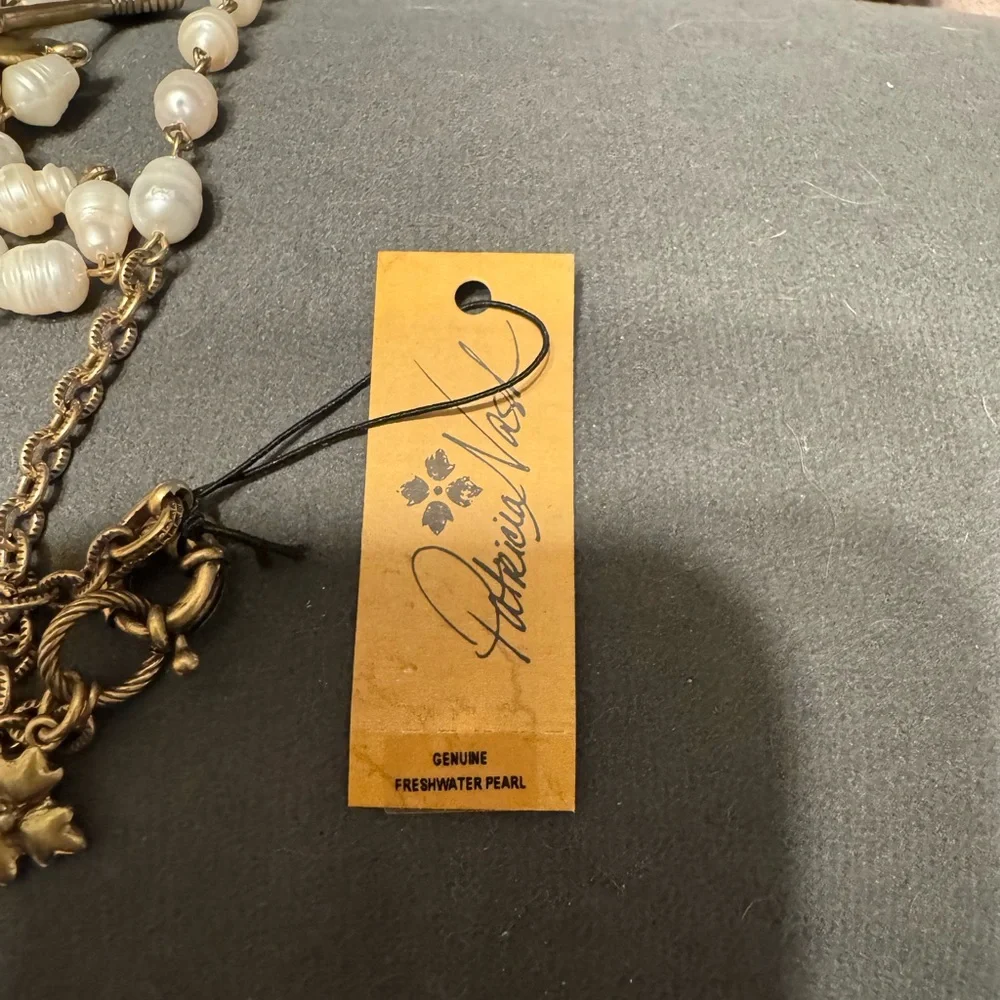 Patricia Nash Gold and Cream Pearl Necklace - Picture 10 of 11